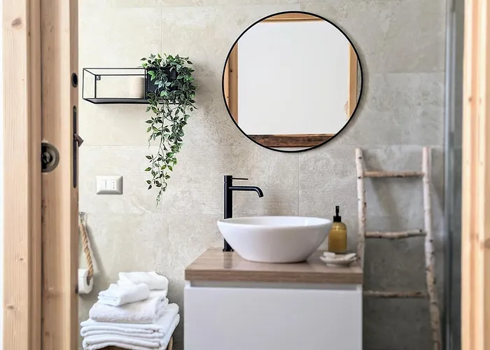 Arya Dimora Mediterranea Suite&apartment, Centro Habitación en casa particular *