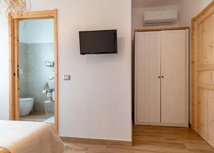 Arya Dimora Mediterranea & Apartment, Centro Homestay *