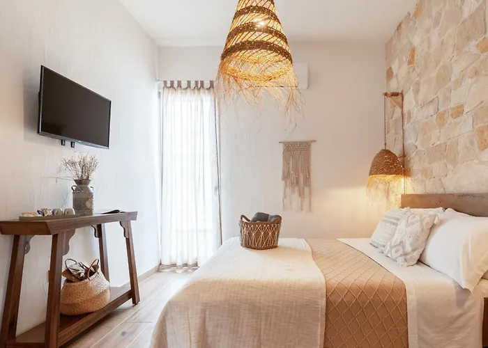 Arya Dimora Mediterranea & Apartment, Centro Séjour chez l'habitant Villasimius