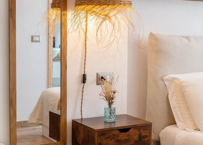 Homestay Arya Dimora Mediterranea & Apartment, Centro